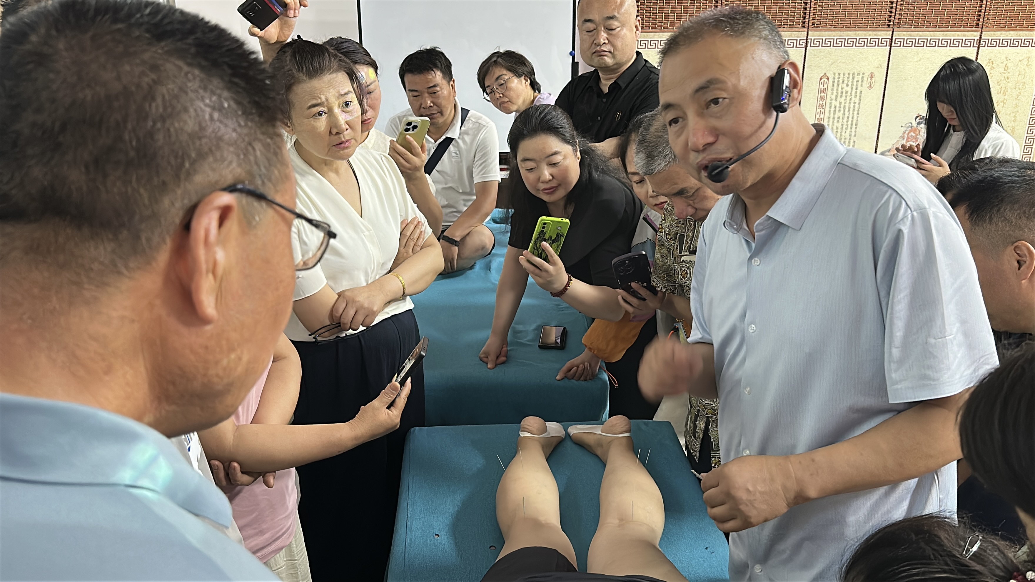 腾盛圆中医学校特邀任永嘉教授专病专讲内服+外治治疗腰痛病！